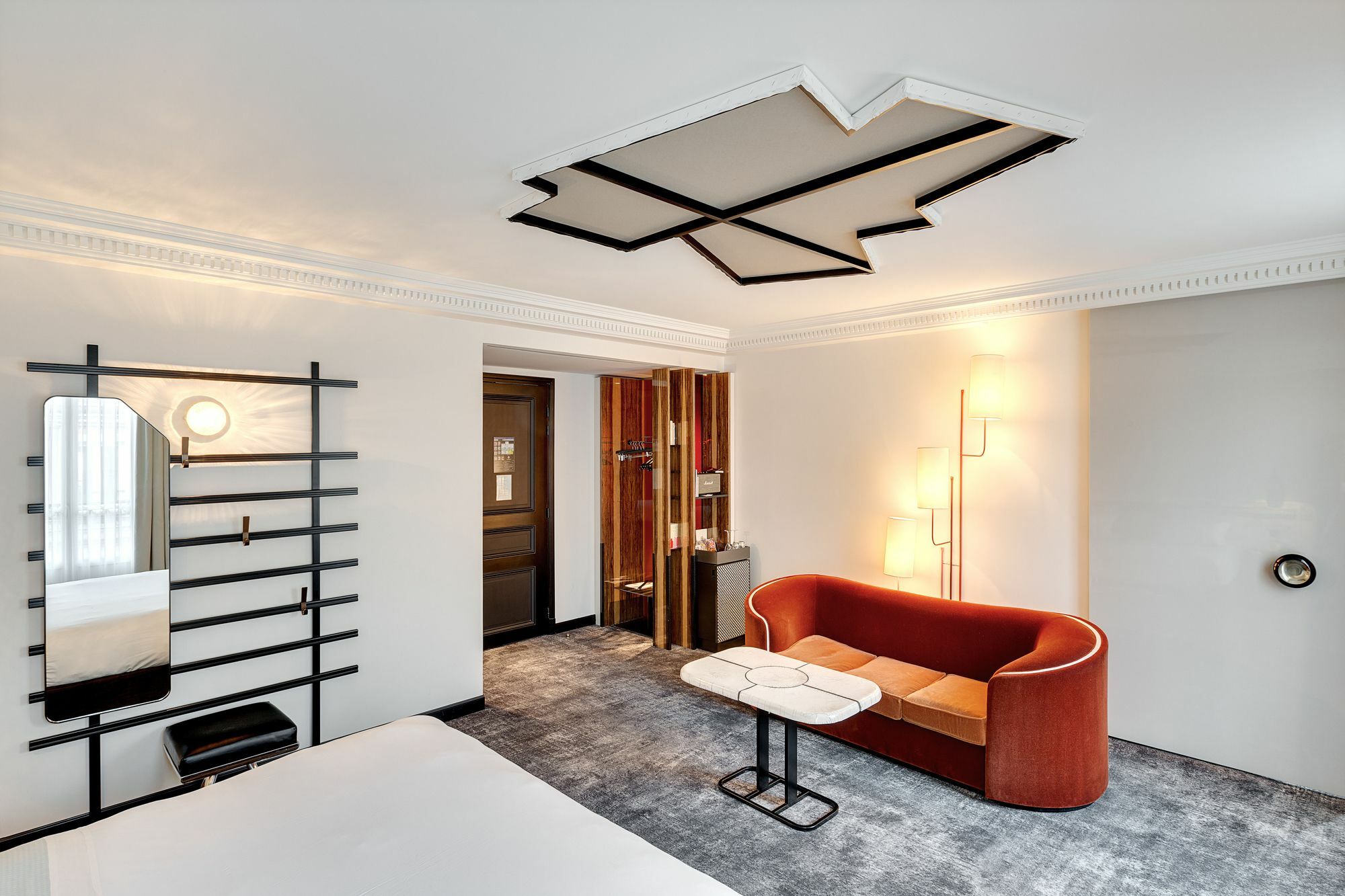 Les Bains 5*