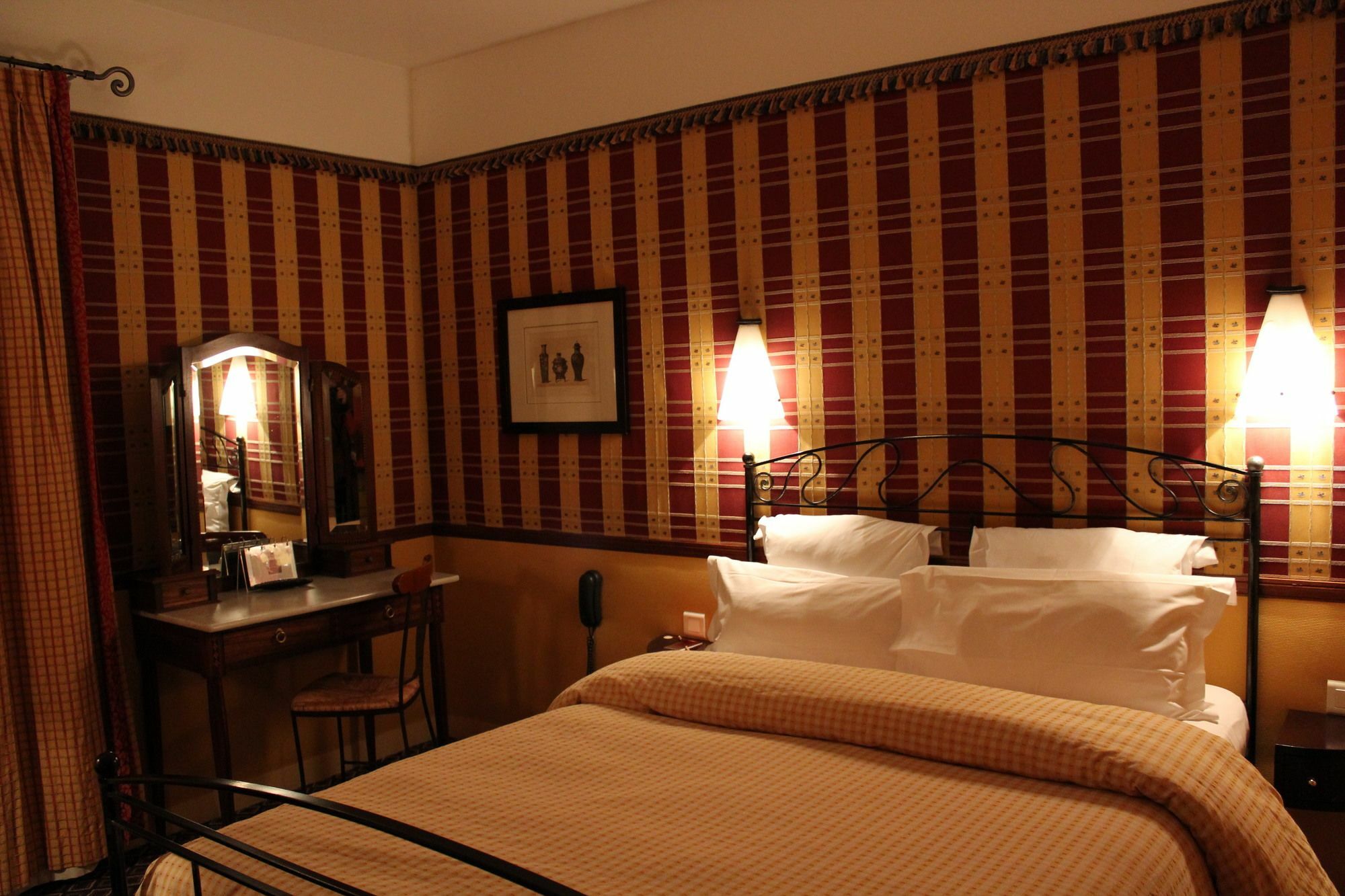 Le Relais Saint Sulpice Hotel Paris