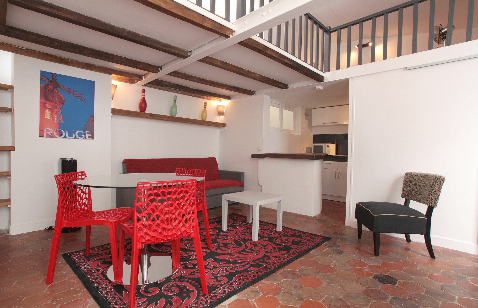 Centre - At Hotel Paris