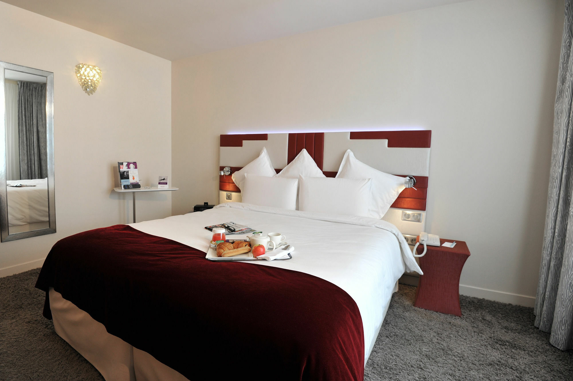Hotel Mercure Opéra Faubourg Montmartre Paris