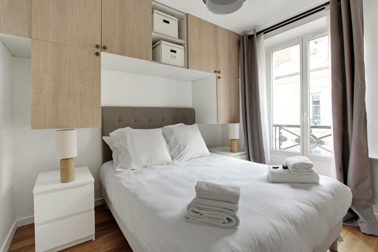Pick A Flat's In Batignolles - Rue Biot Paris