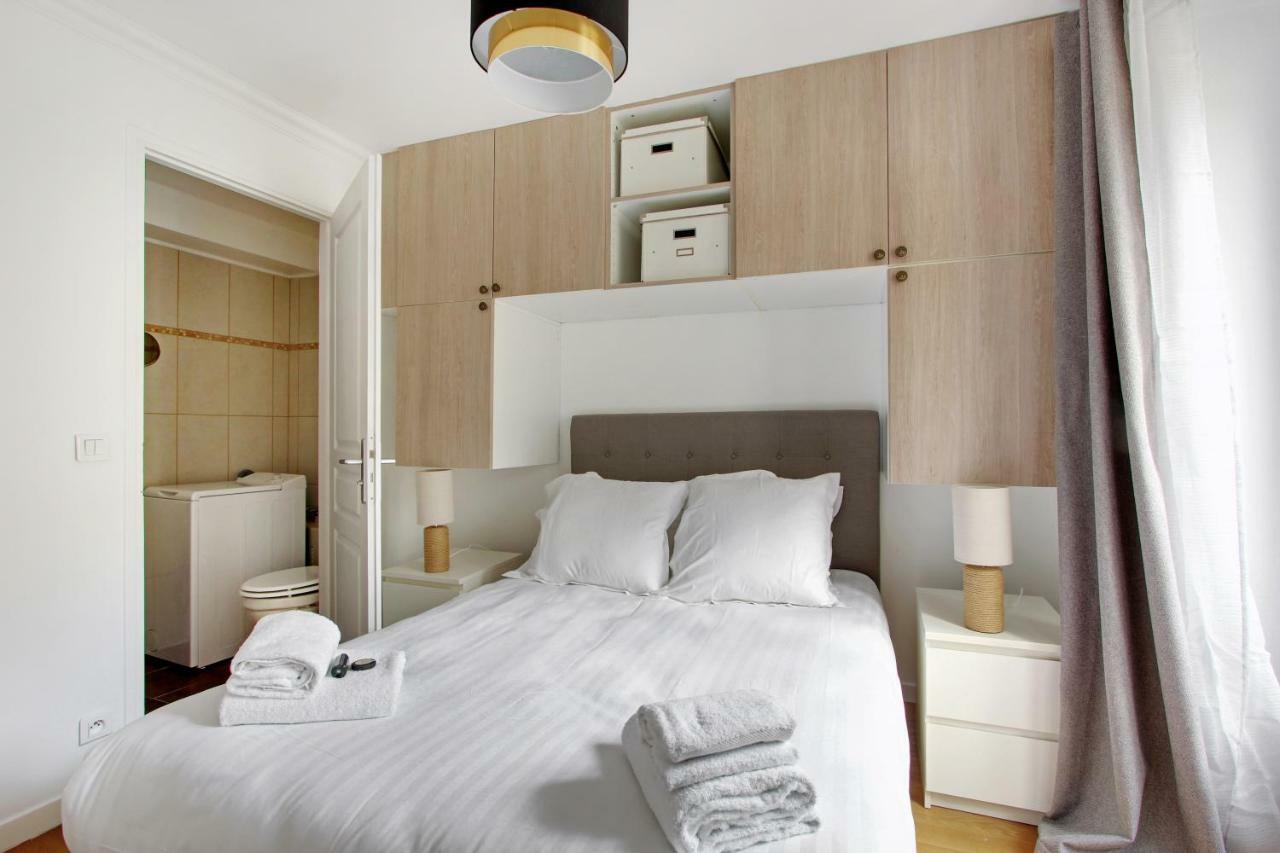 Pick A Flat's In Batignolles - Rue Biot *