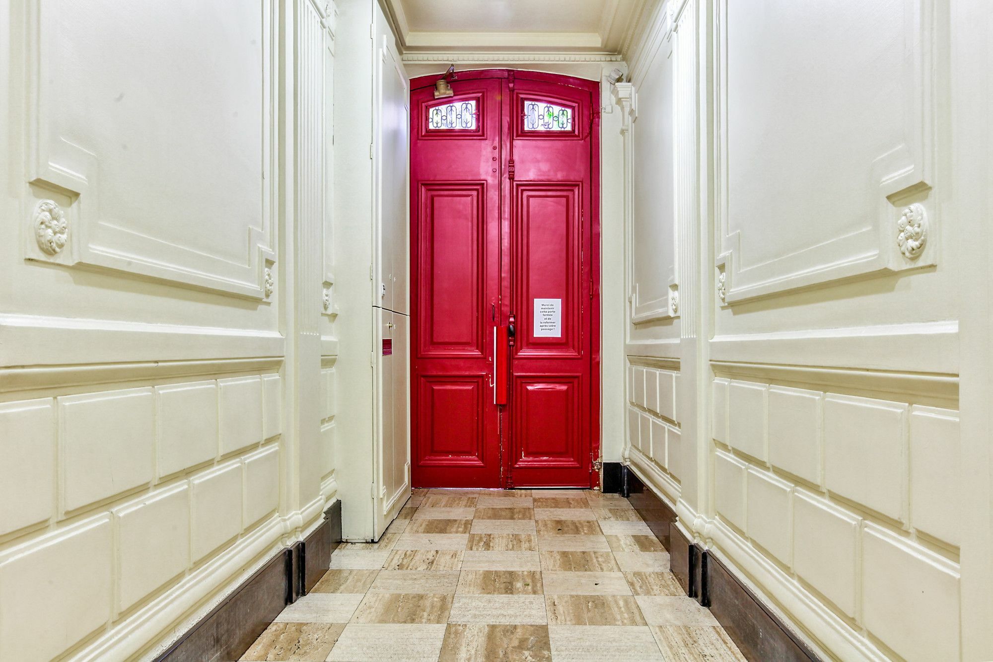 08 - Design Flat Republique Appartement *