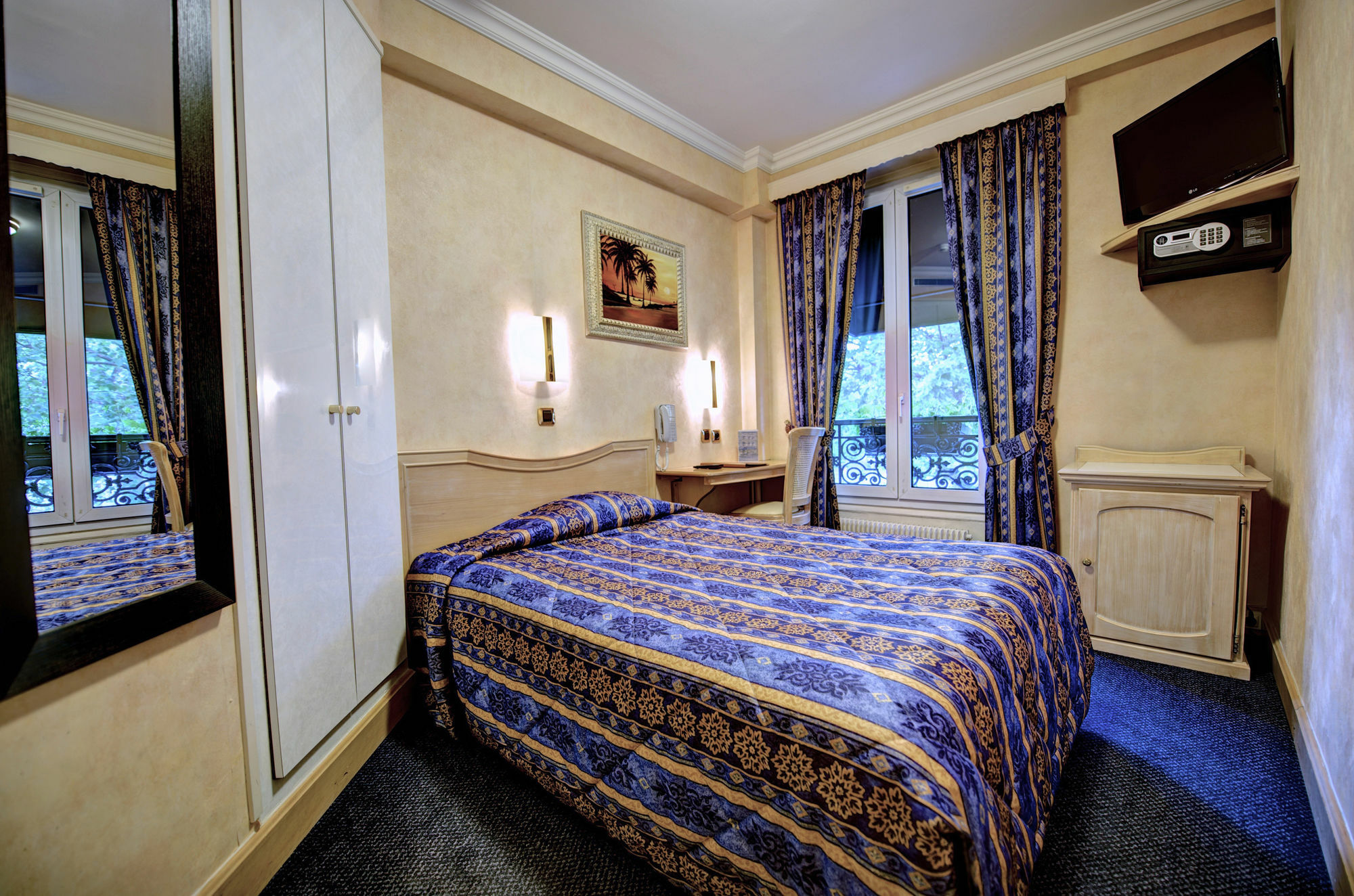 Du Midi Montparnasse Hotel 3*