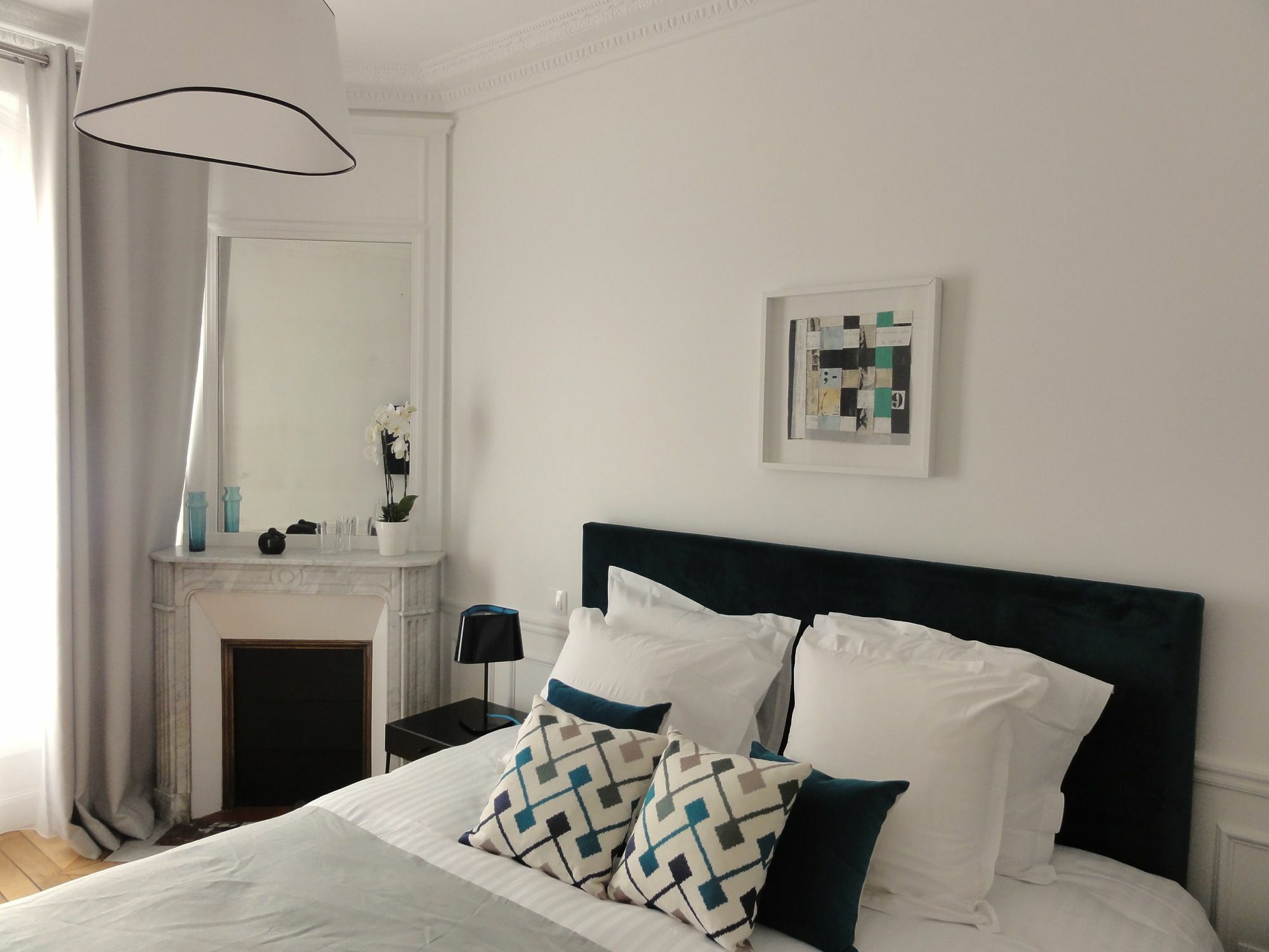 Couette-café Relais12bis By Eiffel Tower Paris