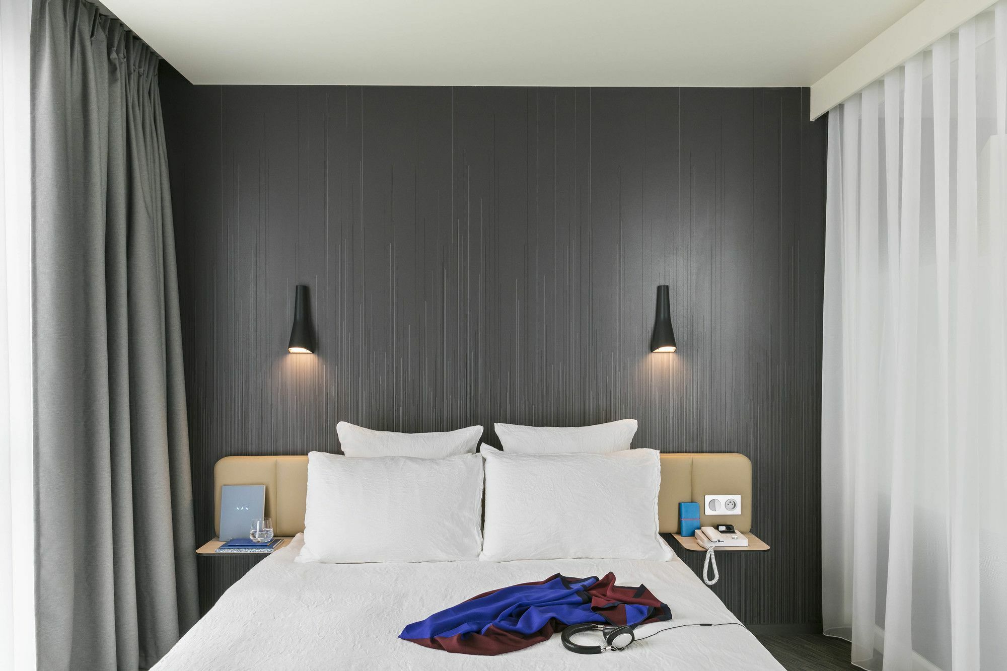 Hotel Okko Porte De Versailles 4*