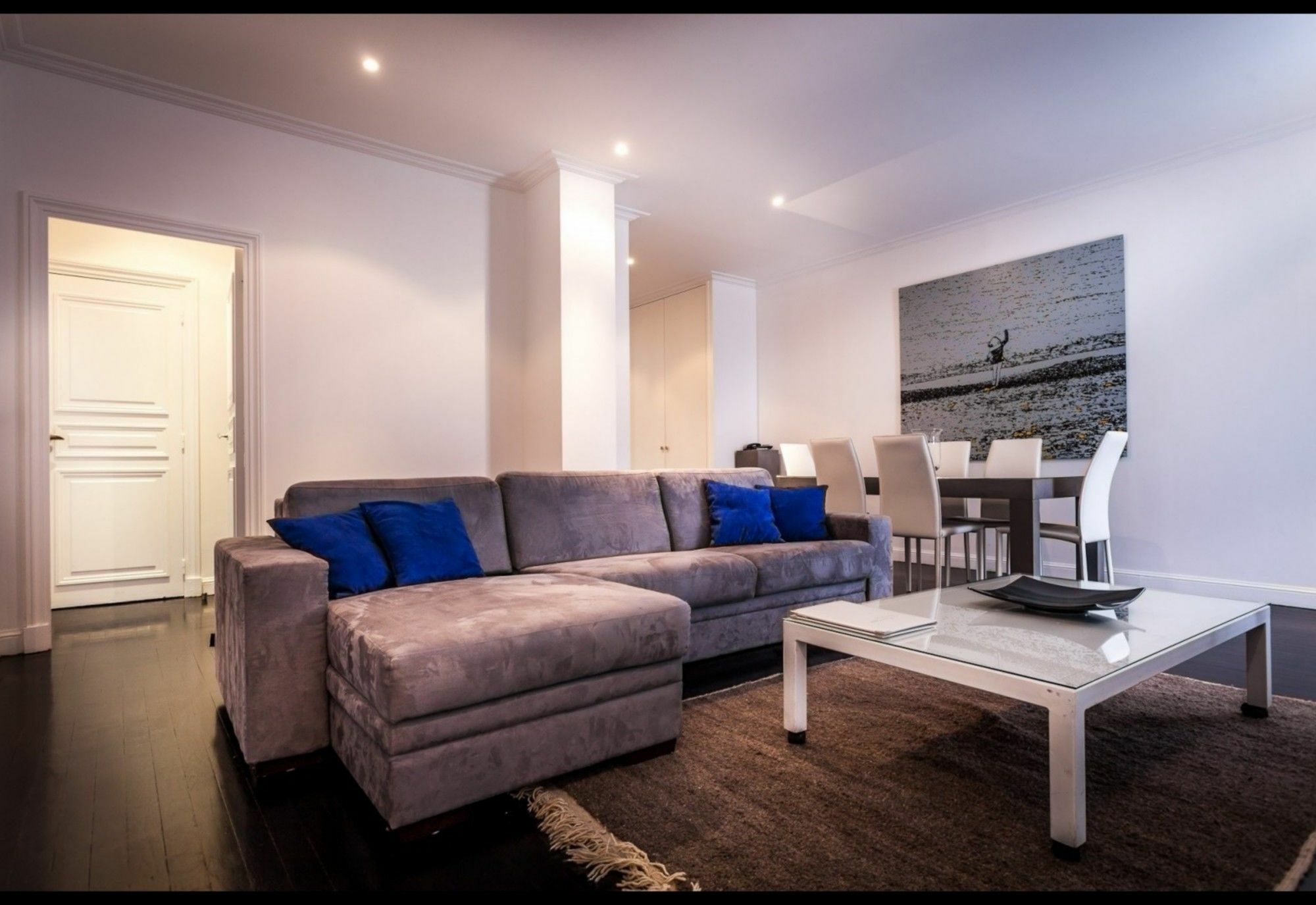 Aparthotel & Le Regent