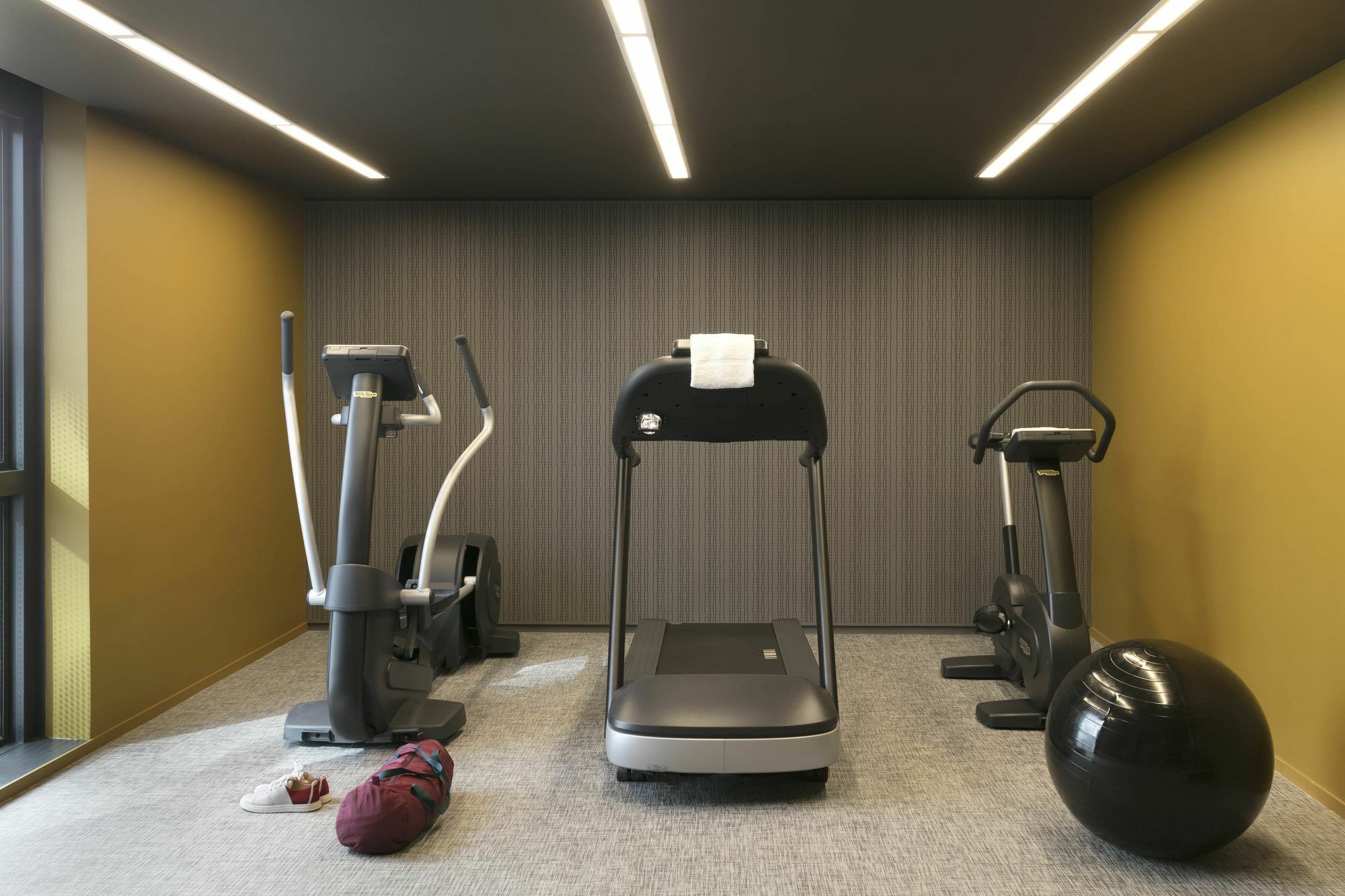 Hotel Okko Porte De Versailles 4*