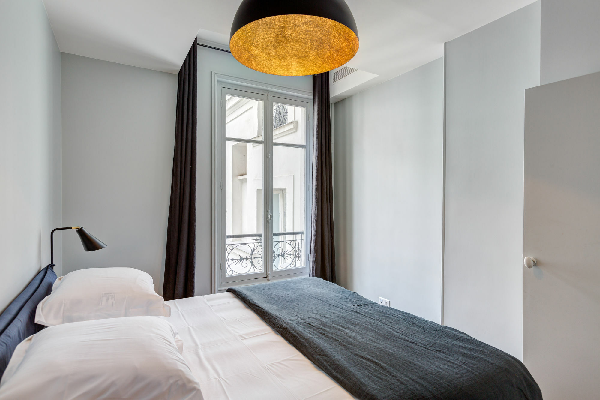 Apartment Drouot Luxe Paris