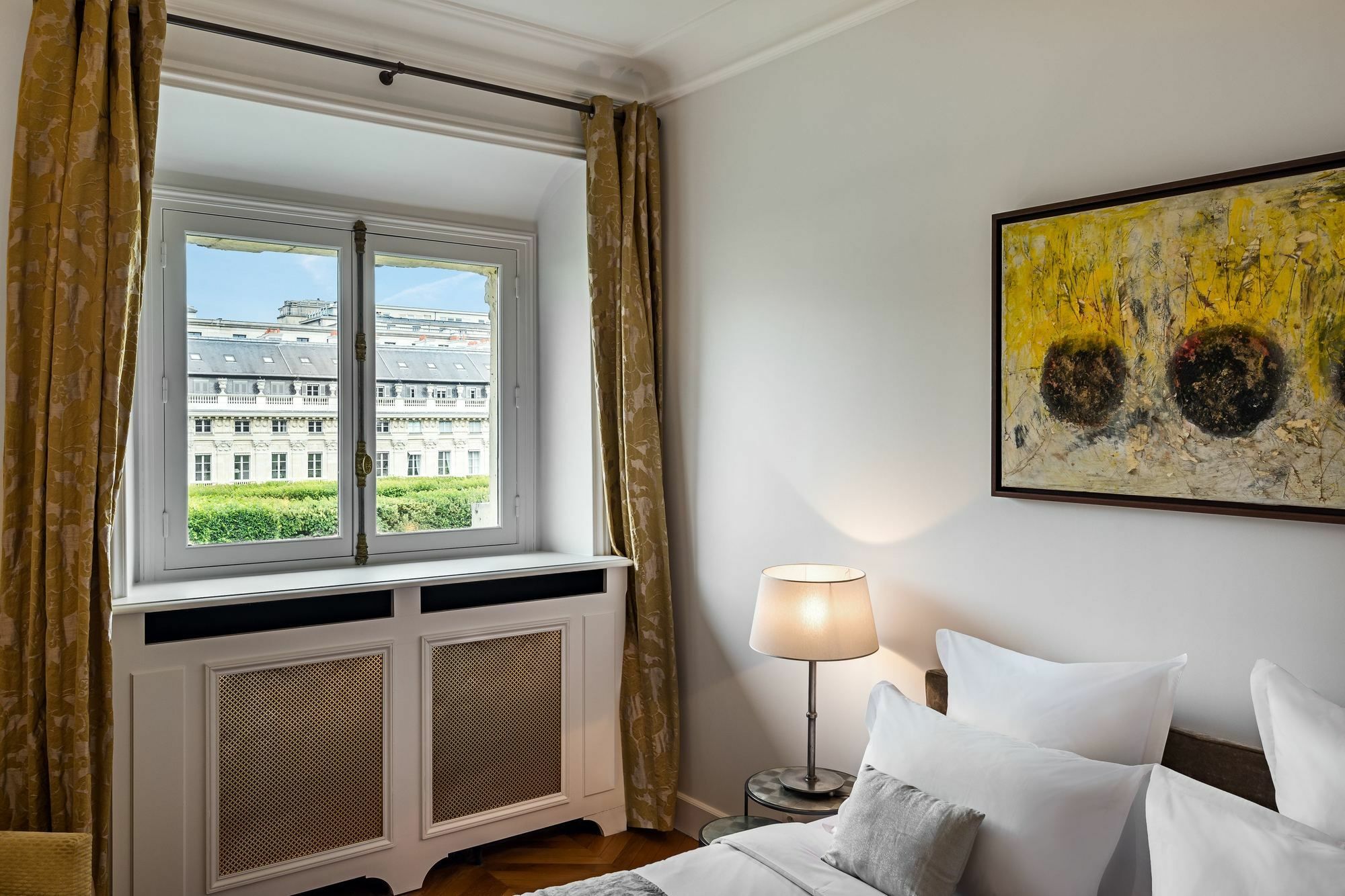 Apartment Palais Petit - Two Bedroom