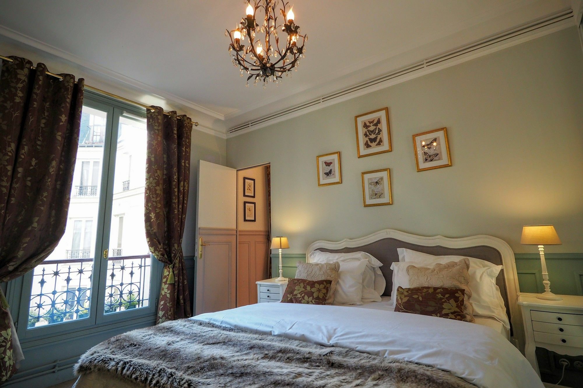 Chambre d hôte : Louvre Elegant Apt Suite 3*