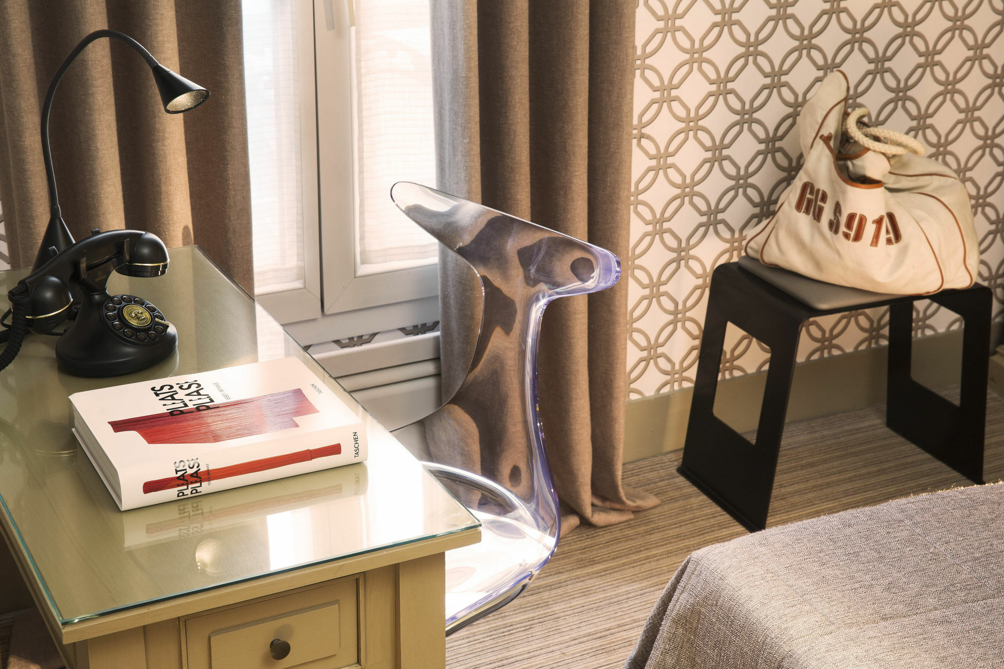 Apollon Montparnasse Hotel 3*