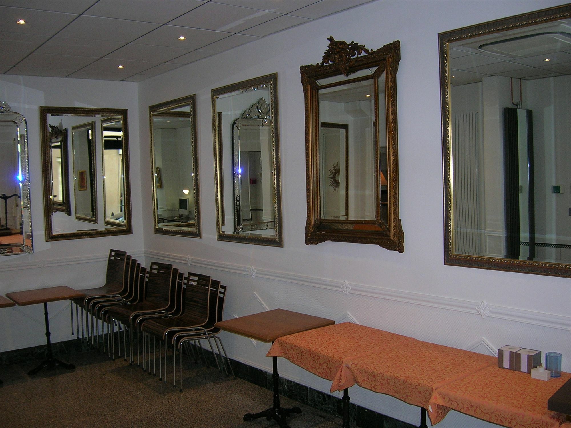 Hotel Darcet 2*