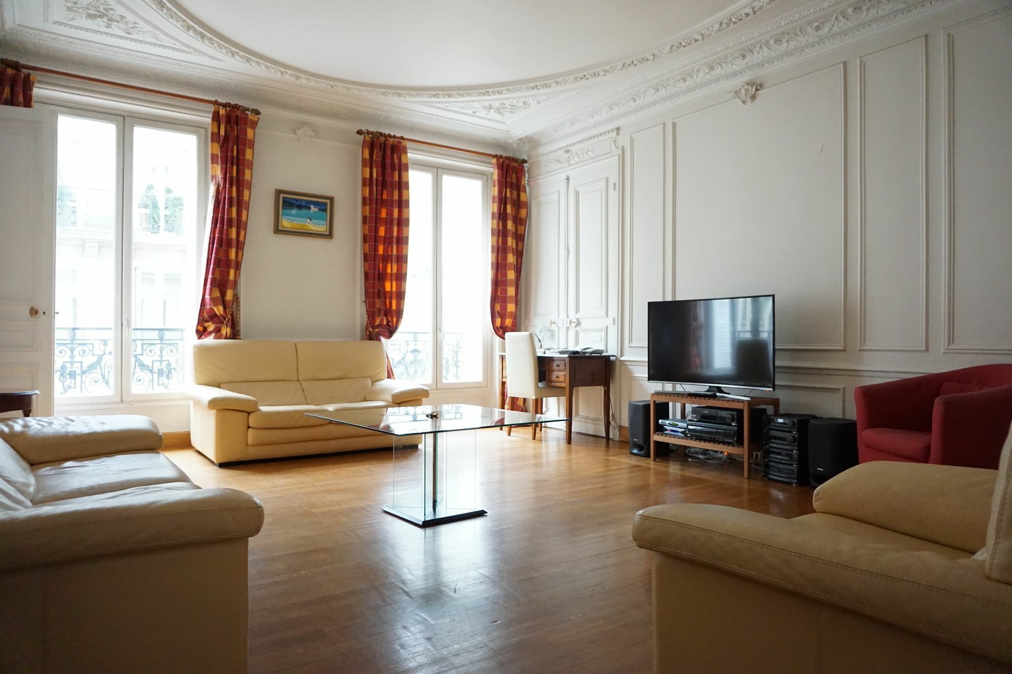 Place Des Etats Unis-5 Pieces-130 M² -paris 16 * Paris