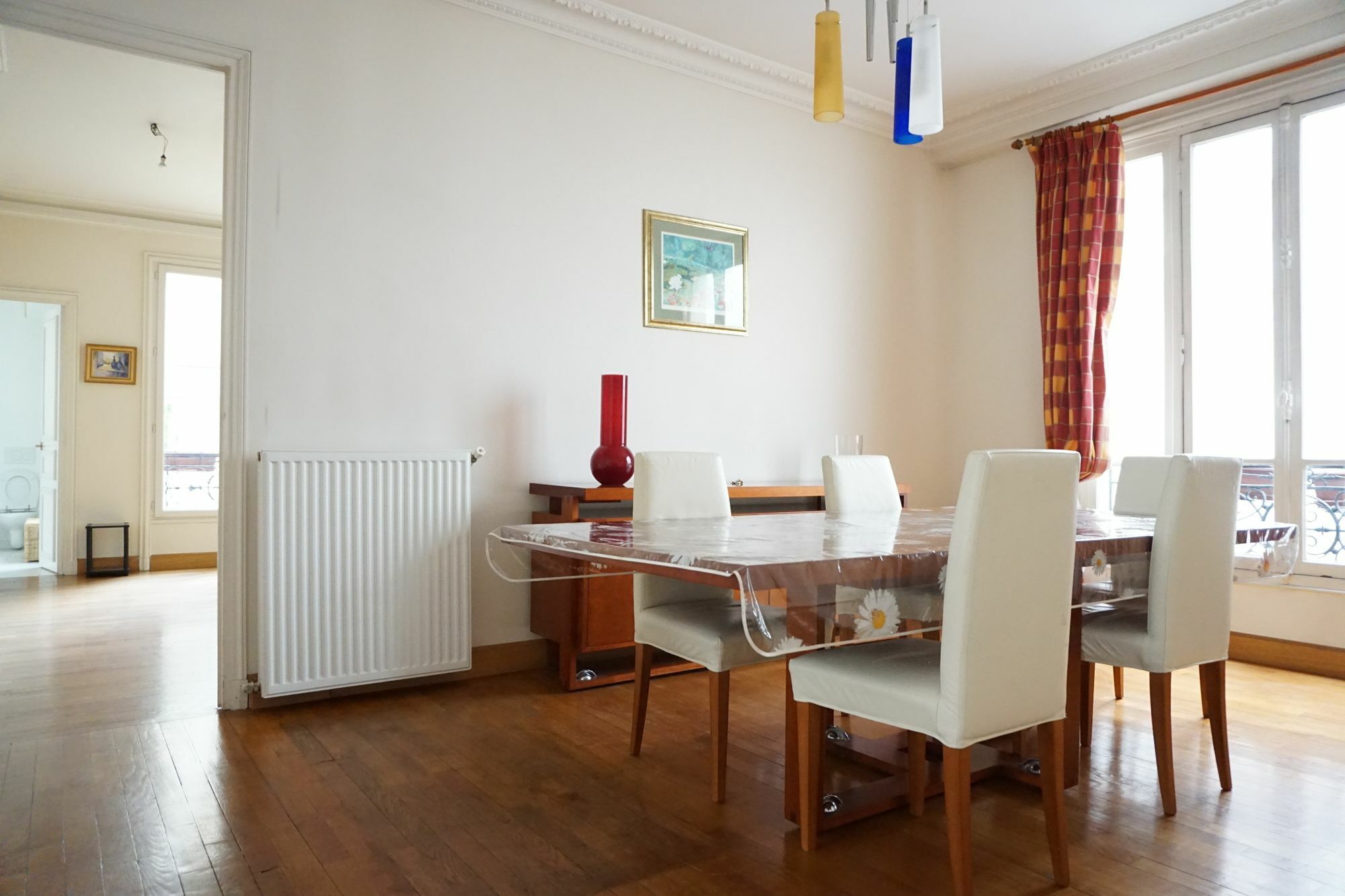 Apartment Place Des Etats Unis-5 Pieces-130 M² -paris 16
