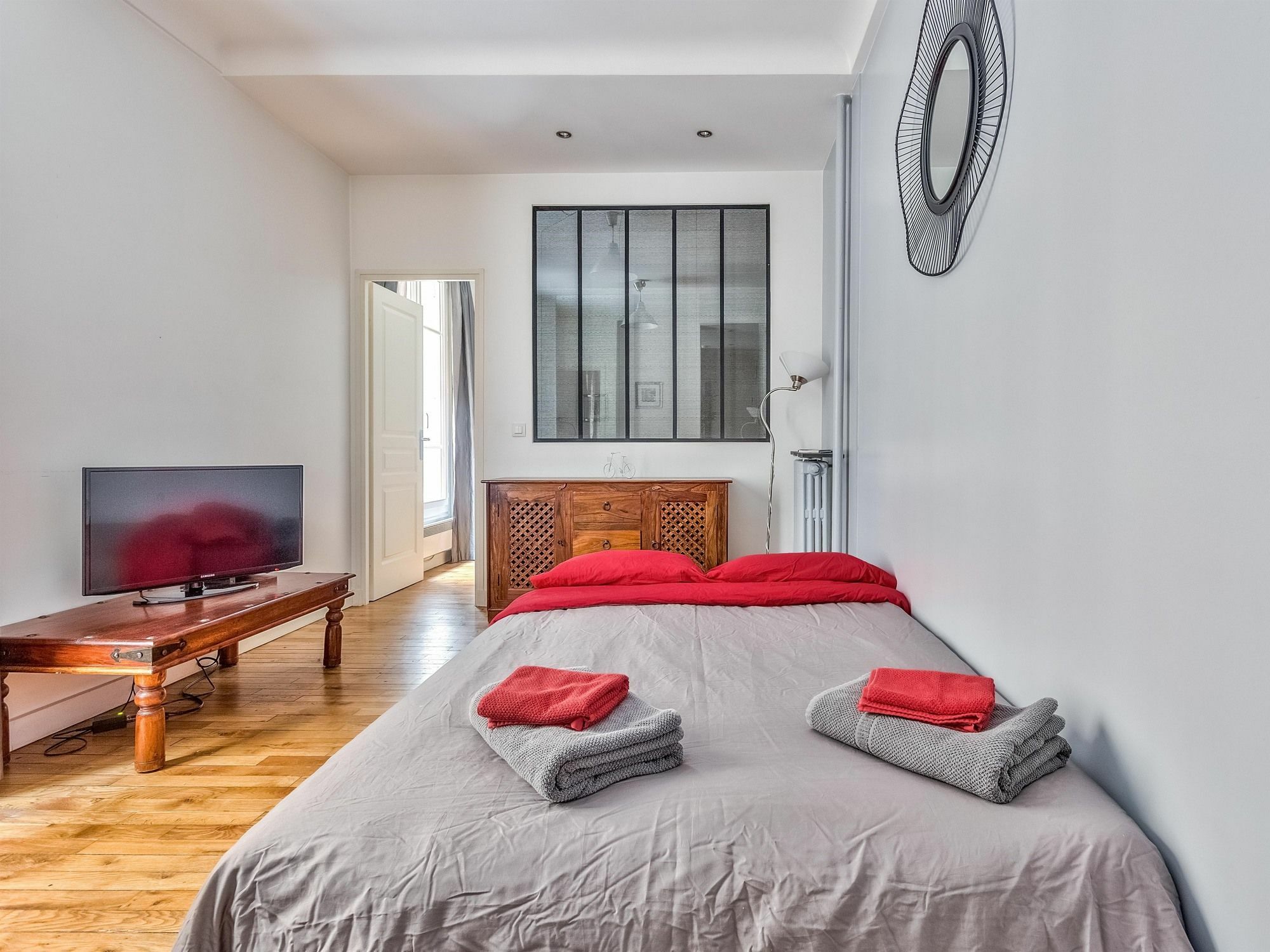 Apartment Nation - Goujon