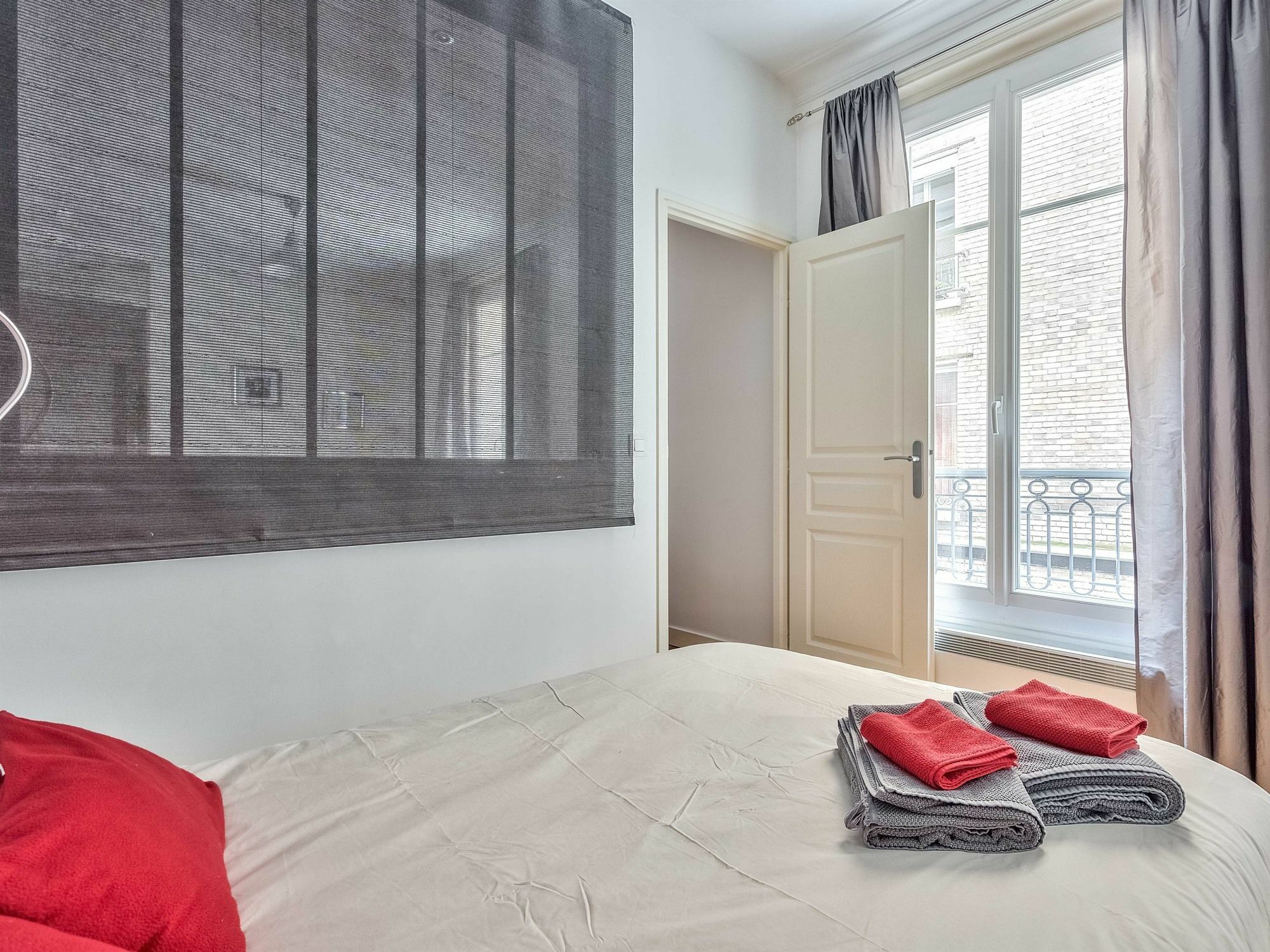 Nation - Goujon Apartment
