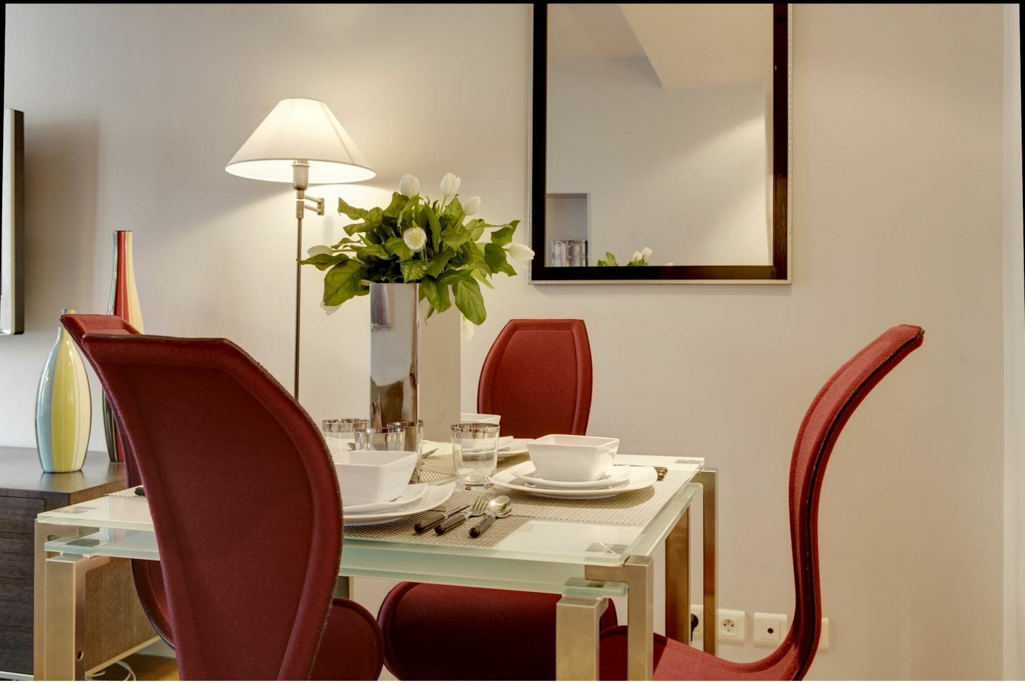 Apartamento Europea - Montaigne Paris