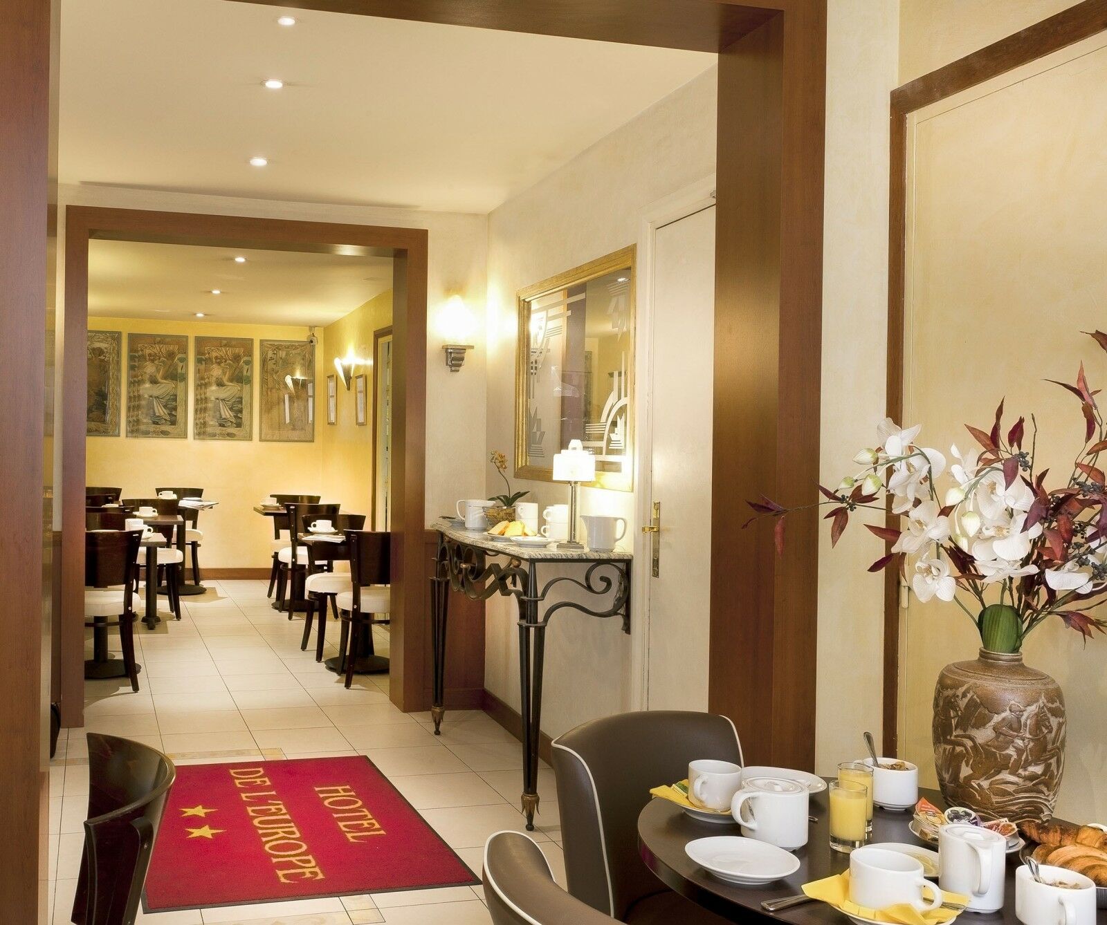 Hotel Lena Paris