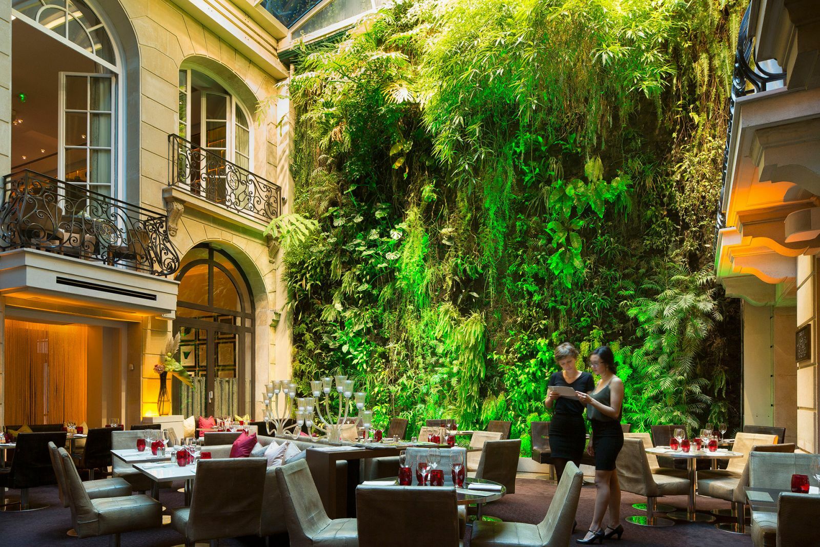 Pershing Hall Hotel