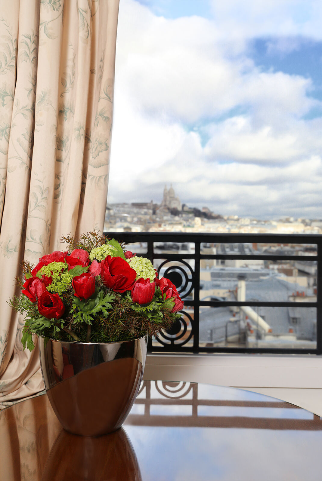 M Social Opera Hotel 4*