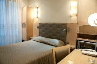 Hotel Le Cardinal By Happyculture
