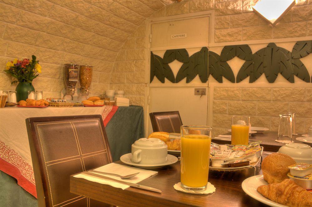 Hotel Montholon