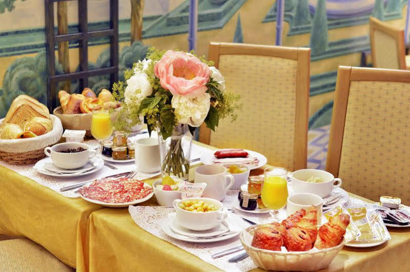 Hotel Unic Renoir Saint Germain 3*