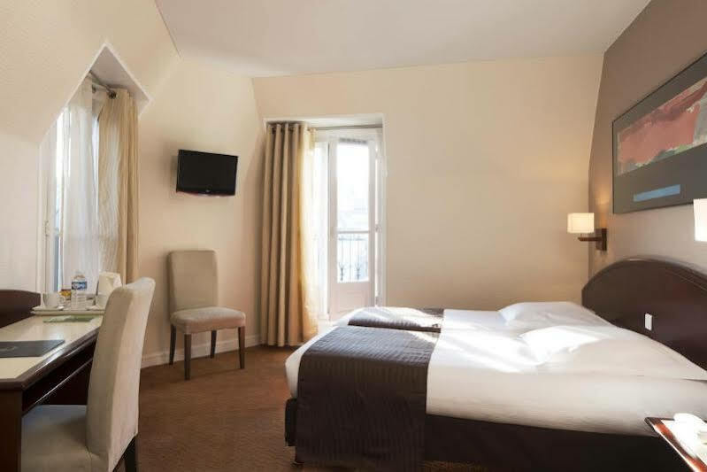 Excelsior Opera 3*