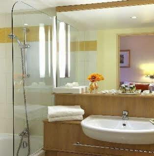 Hotel By Marriott Didot Montparnasse 4*