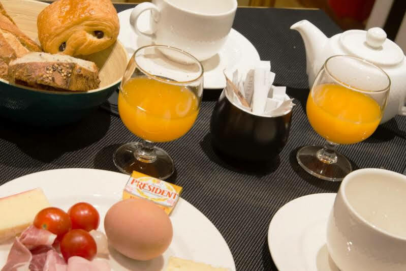 Tilsitt Etoile 3* Paris