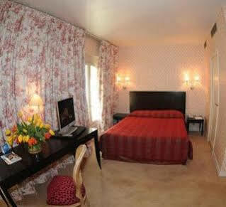 Louvre Piemont 4*
