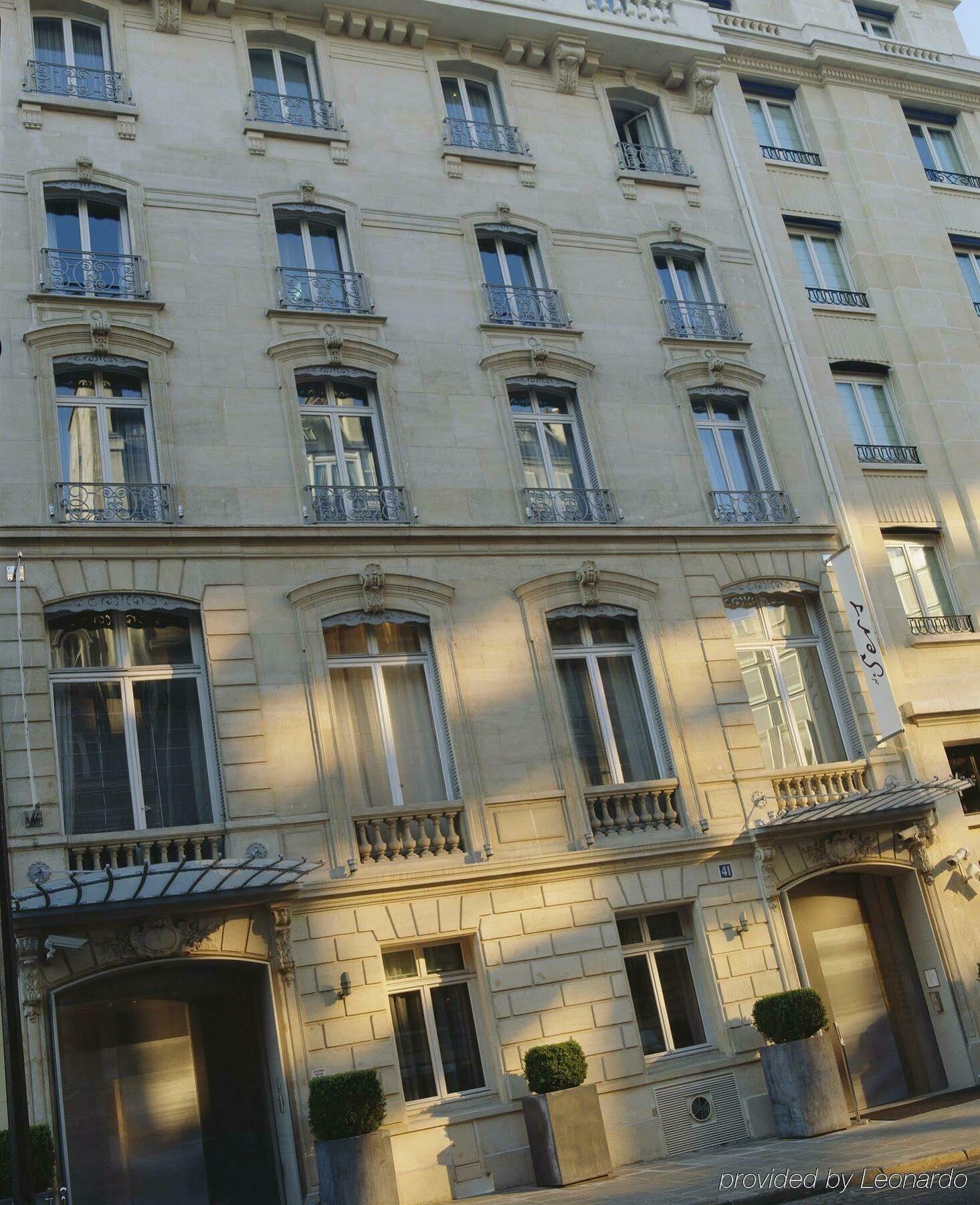 Hotel De Sers Champs Elysees Paris