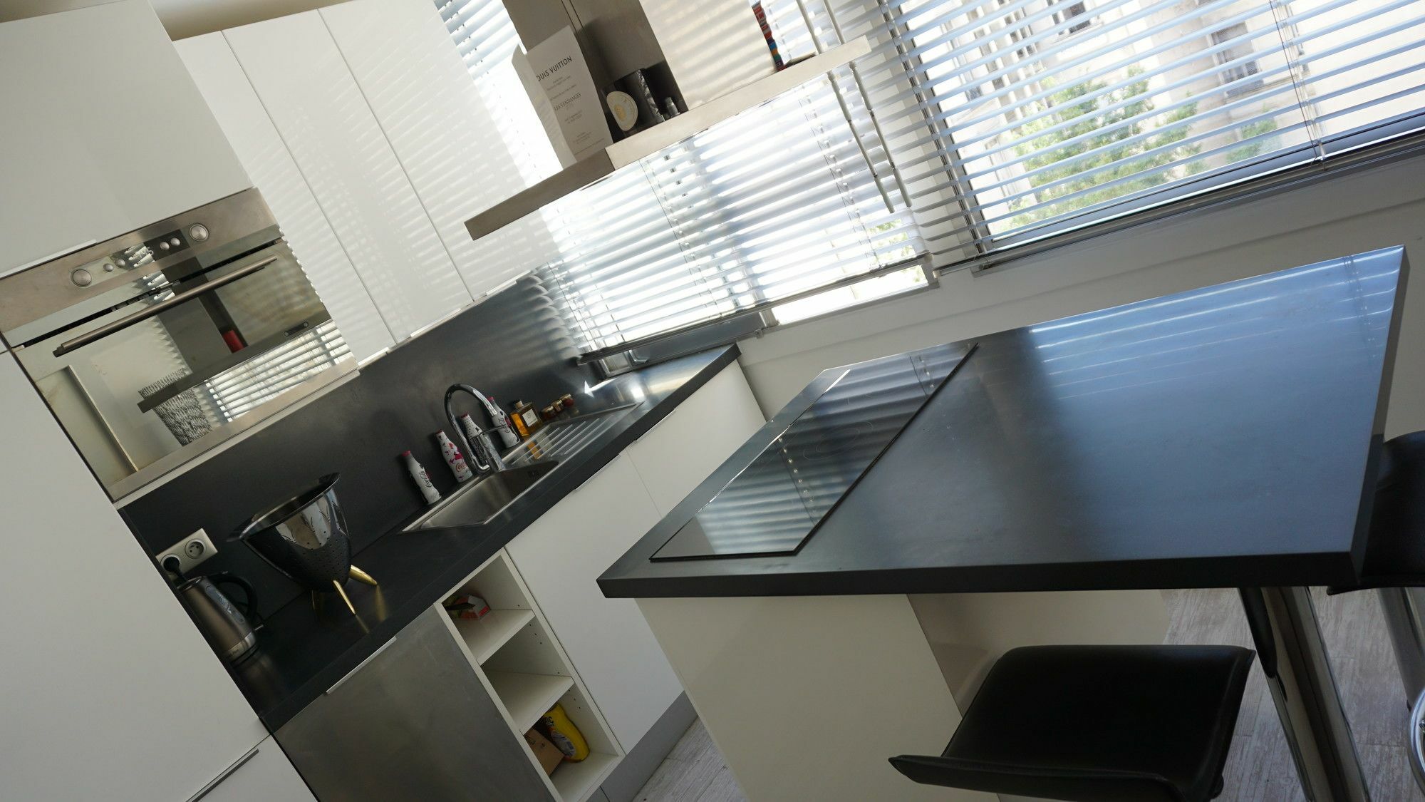 Apartment Faubourg Saint-honore - - 8 *