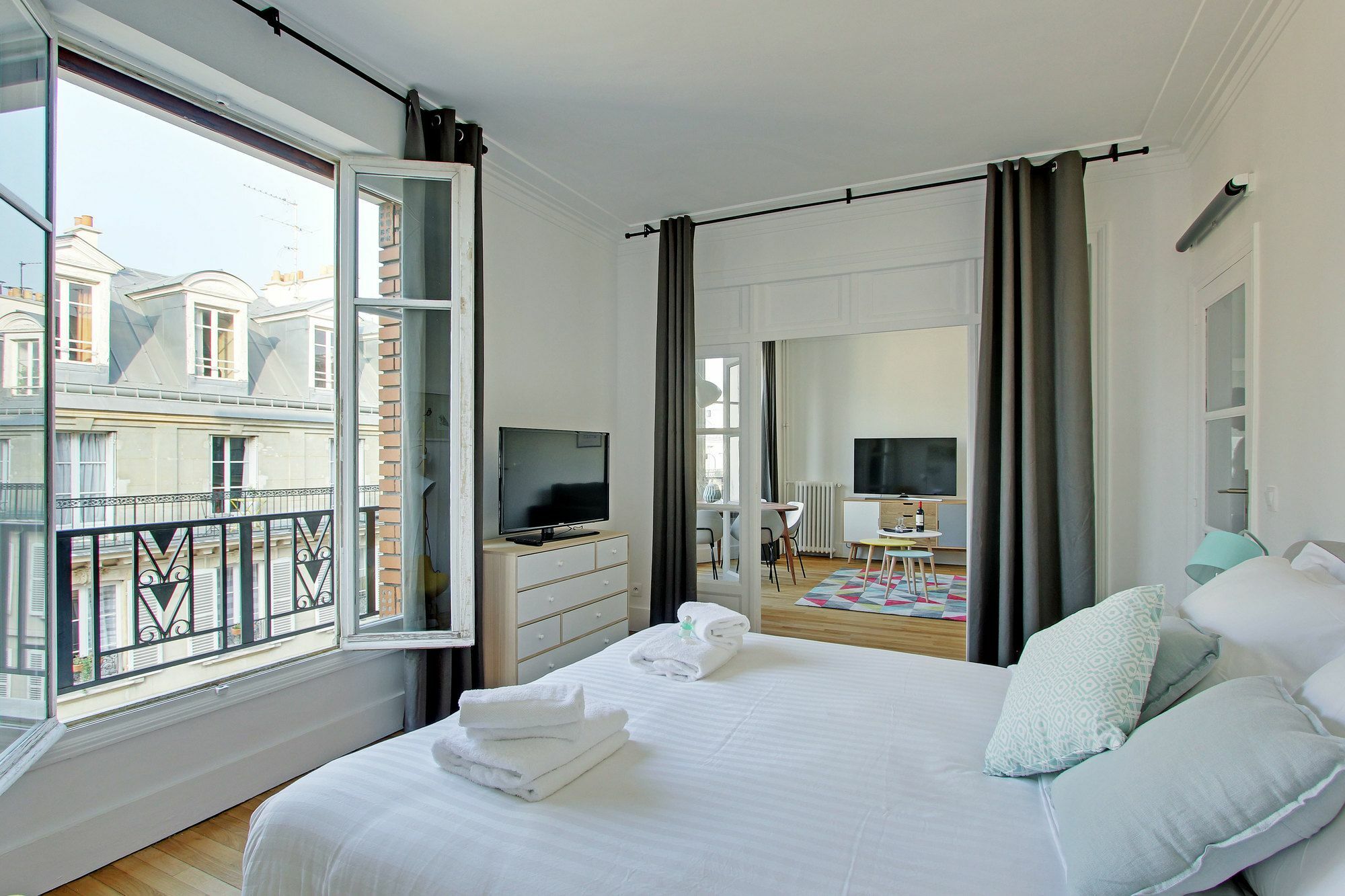 Pick A Flat - St-germain St-michel * Paris