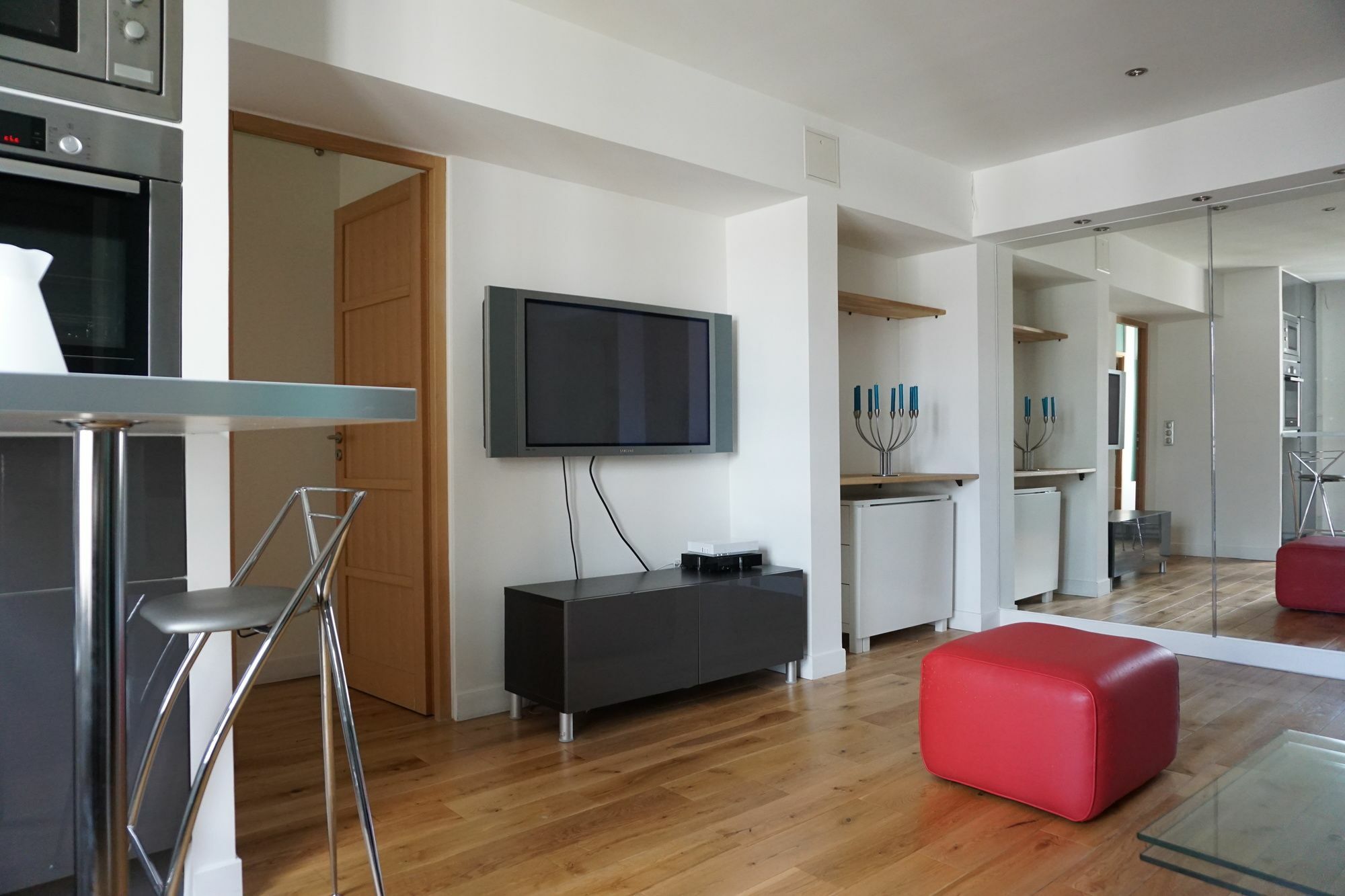 Apartment Porte Maillot 2 Pieces Lumineux 17 *
