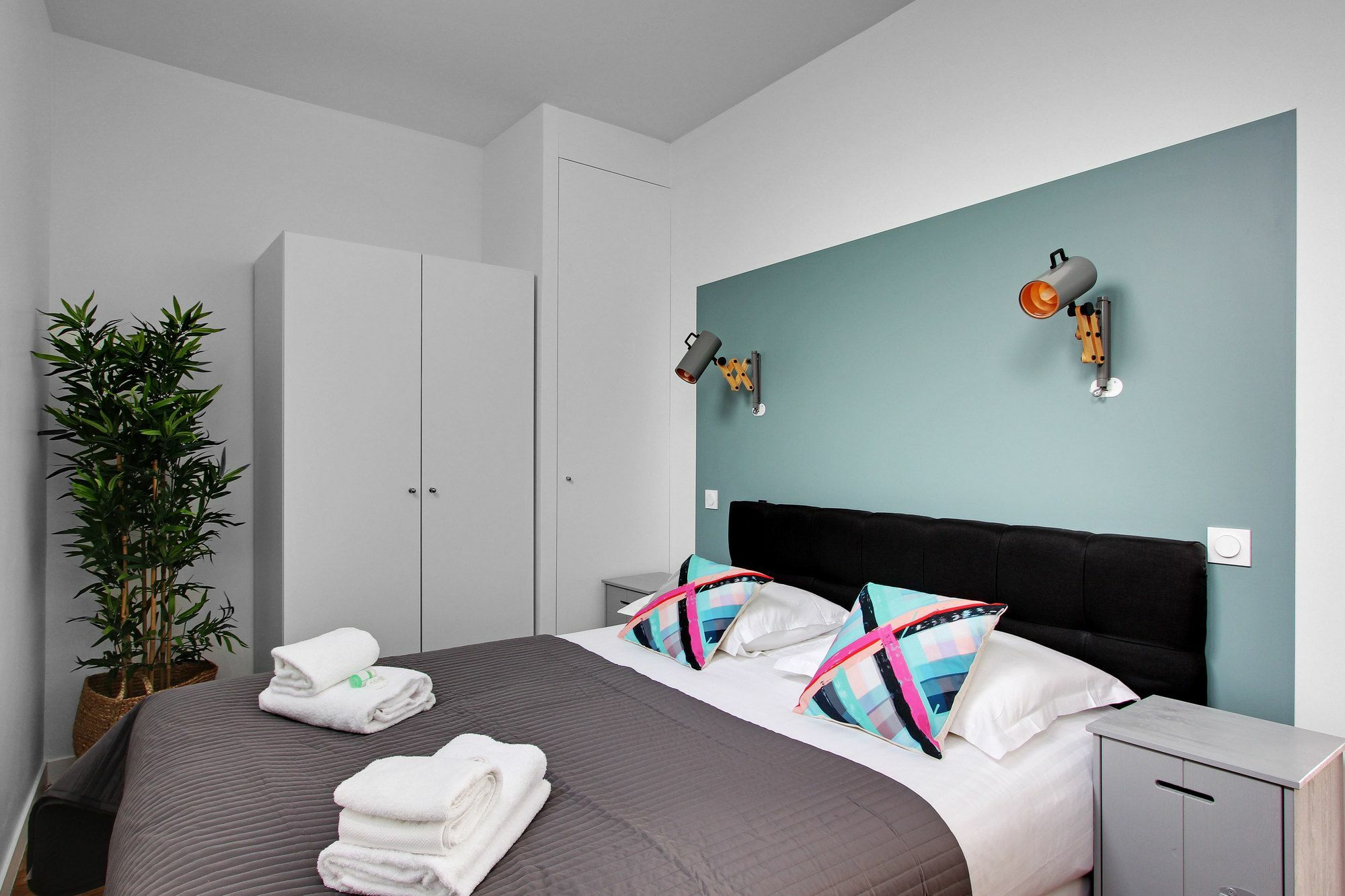 Pick A Flat - Le Marais / Republique Apartment *
