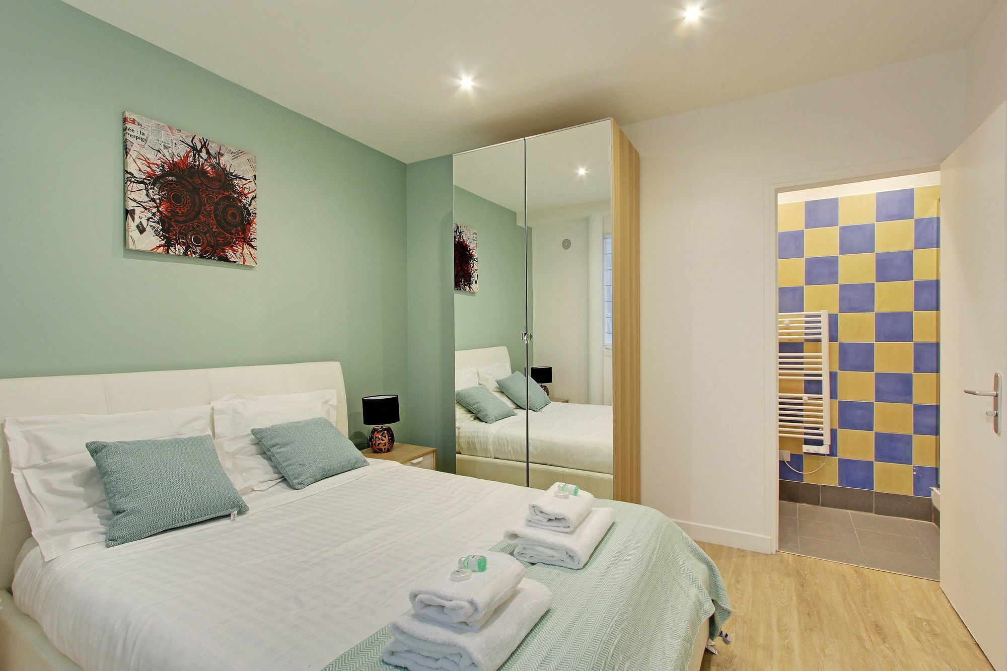 Pick A Flat - Le Marais / Republique Apartment *