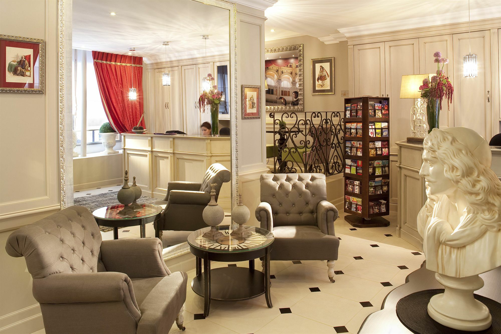 Des Comédies Hotel Paris