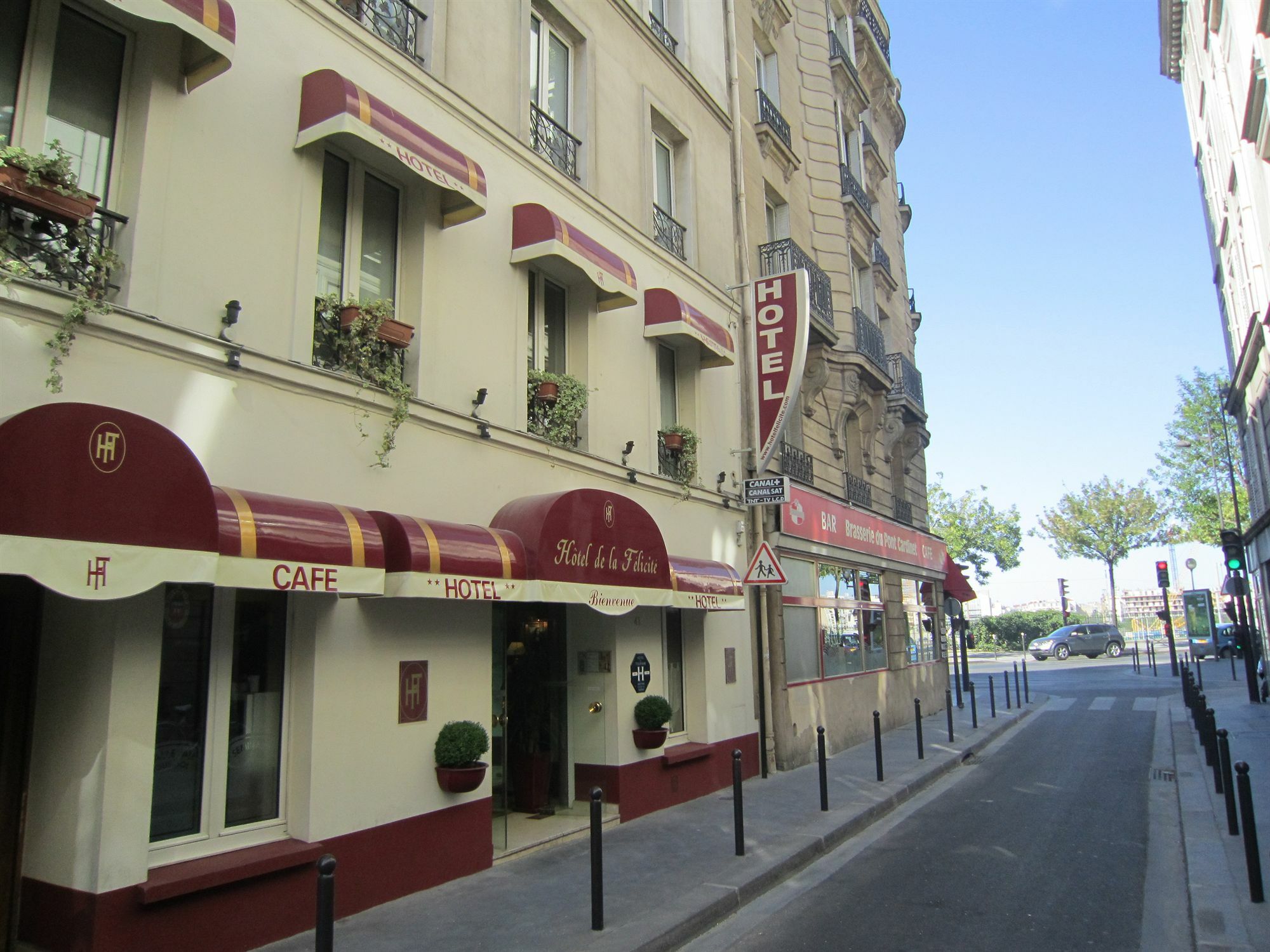 De La Felicite Paris