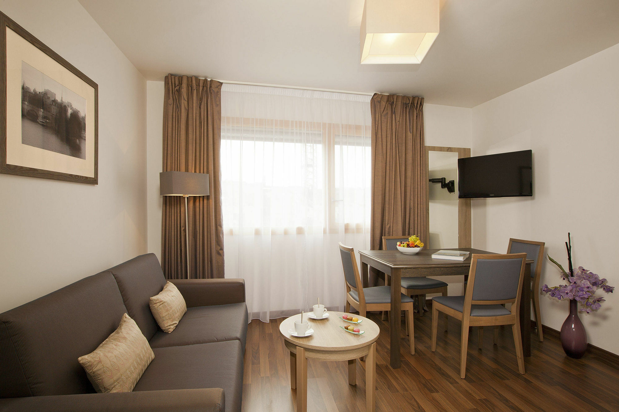 Résidhome Rosa Parks Appart hôtel Paris