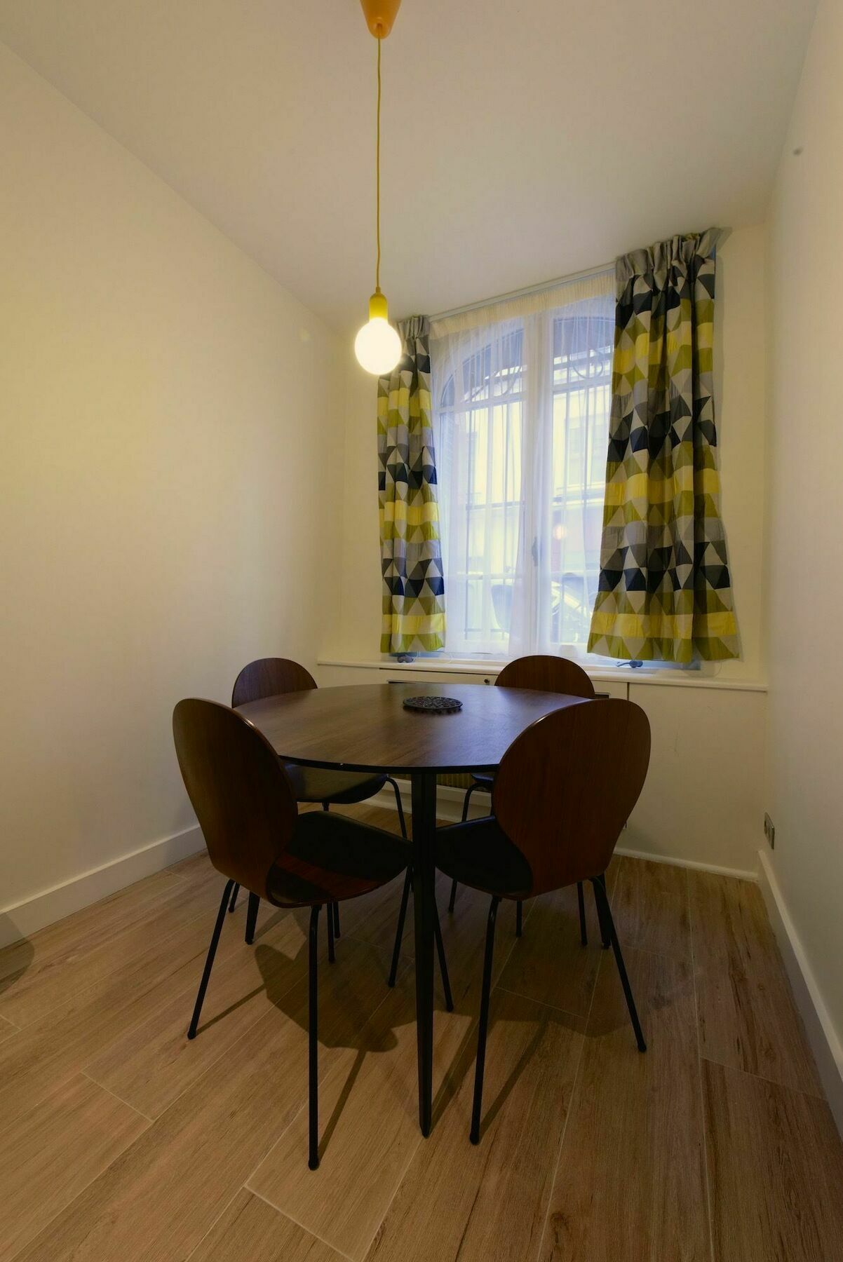 De La Gaîté 3* Paris