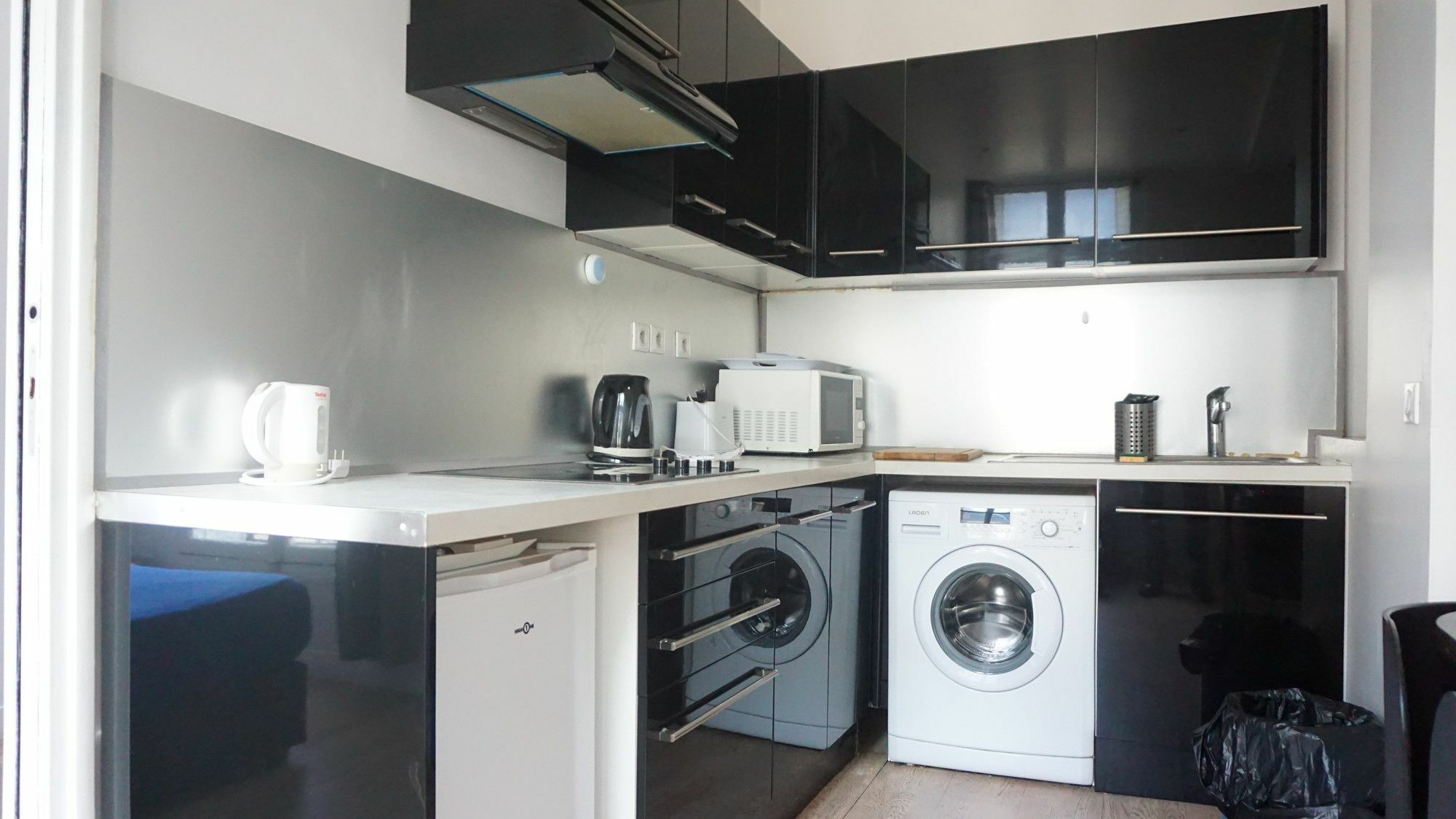 Champs Elysees 2 Pieces 8 Apartment *
