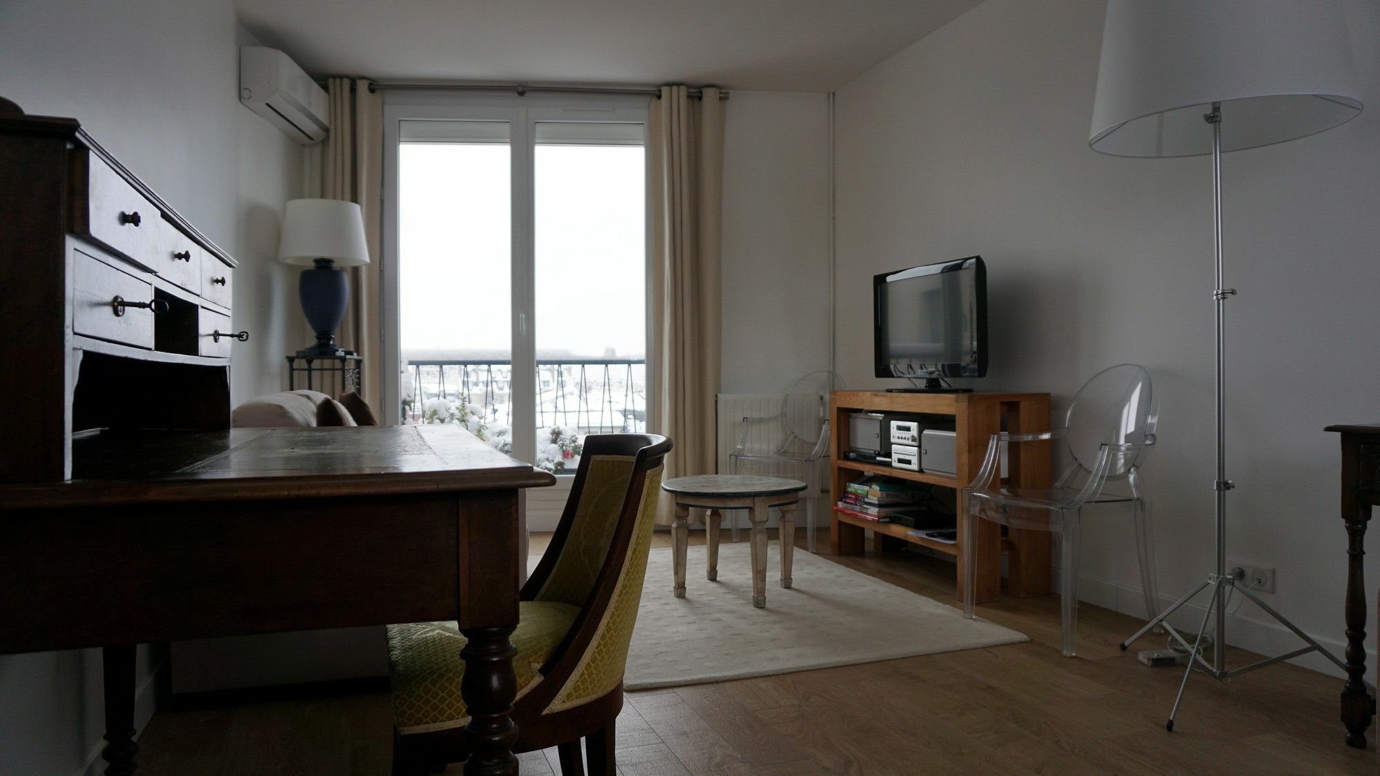Apartment Etoile -2 Pieces-vue Panoramique-paris 16 Paris