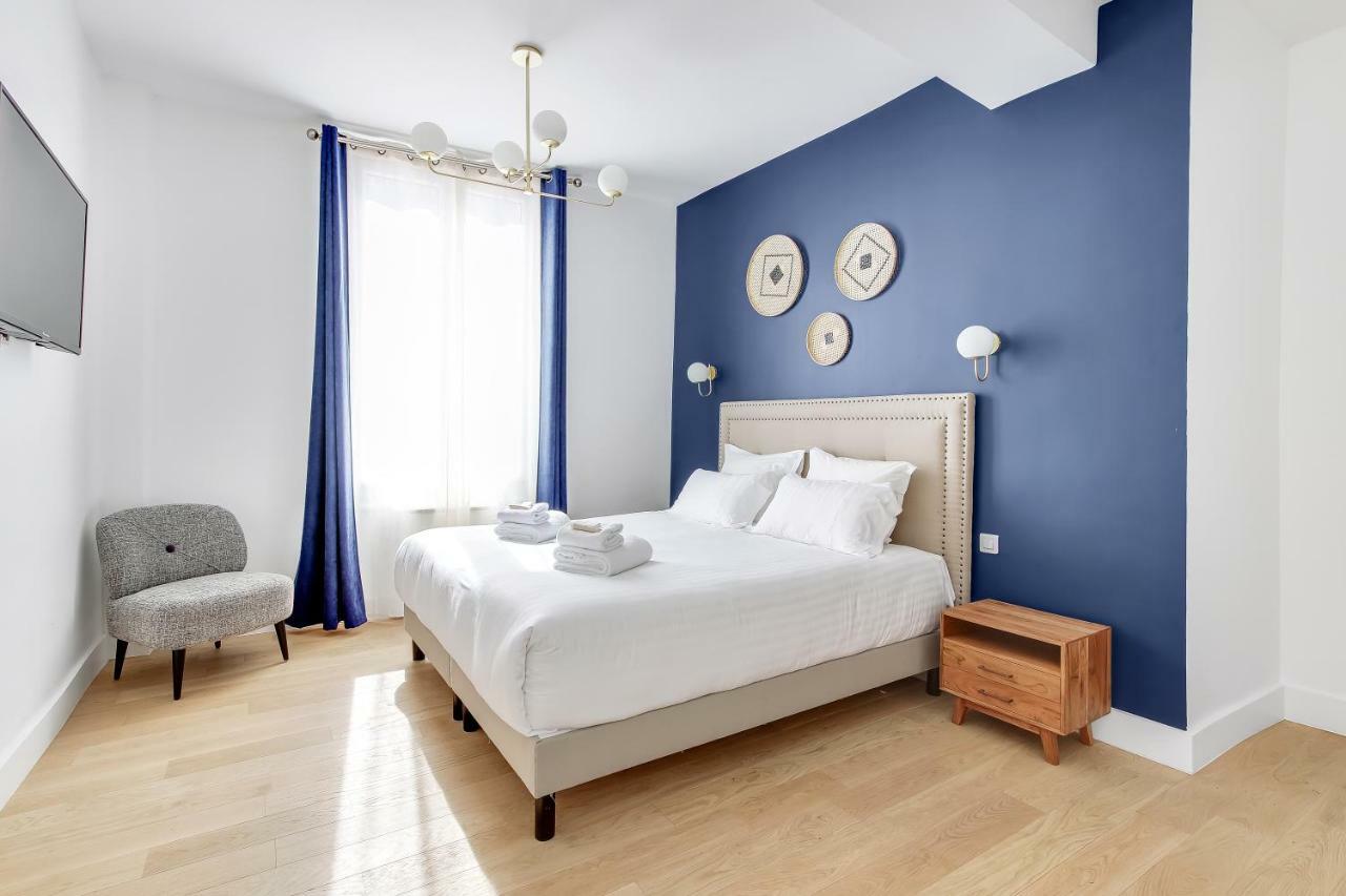 Pick A Flat's In Le Marais - Rue Saint Apoline Paris