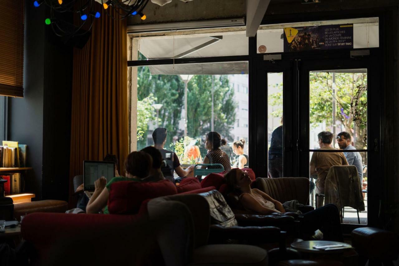 The People Belleville Albergue Paris