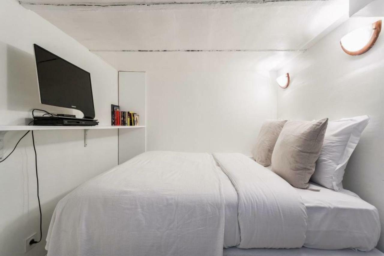 Apartment Small Is Beautiful Ideally Located Sleeps 4 *