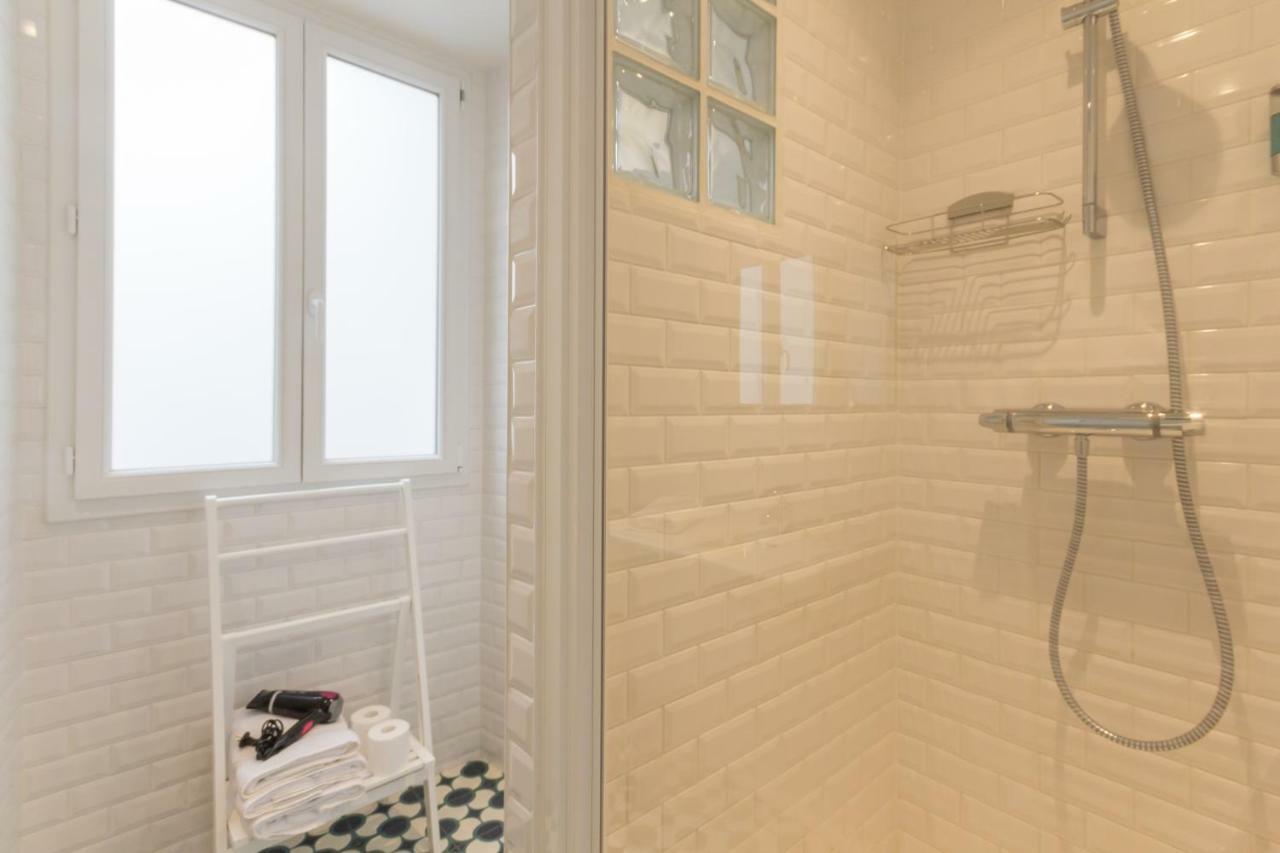 Les Toits De Bed & Breakfast Paris