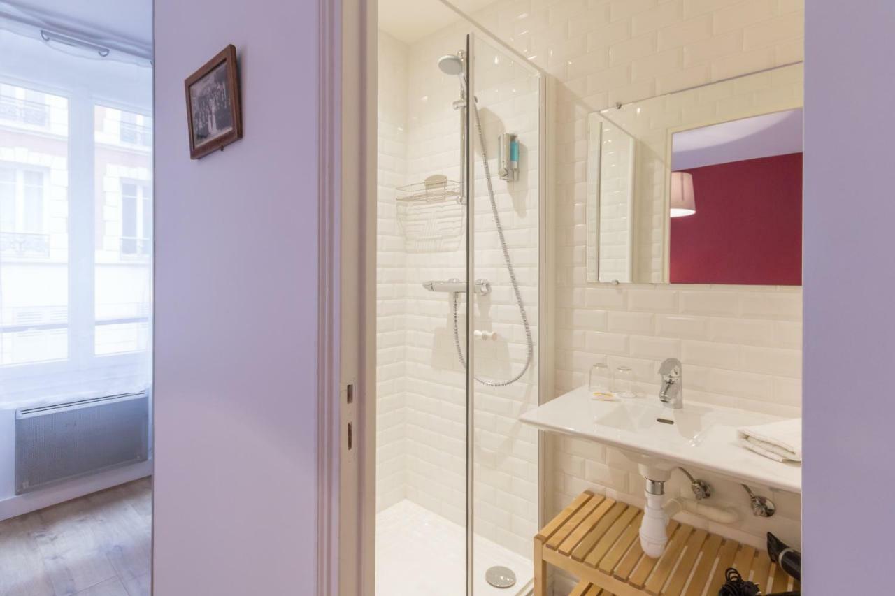 Les Toits De Bed & Breakfast