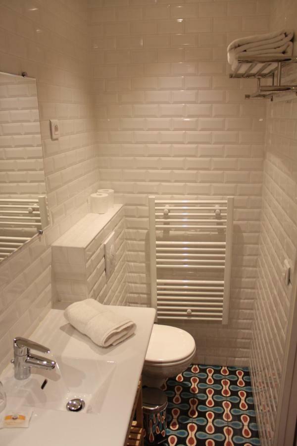 Bed & Breakfast Les Toits De *
